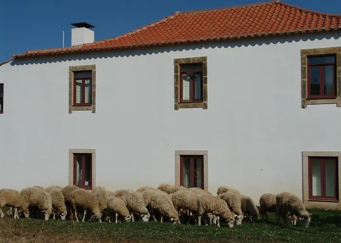 Фермерский дом Quinta Da Alagoa *